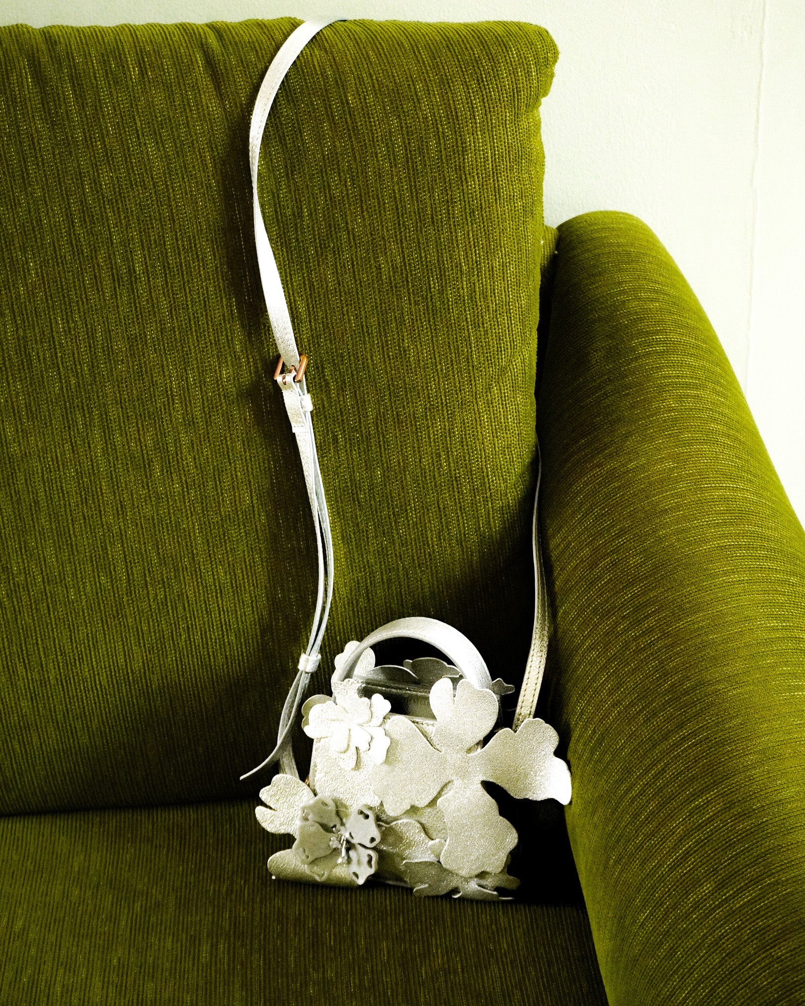 Amu Bag Flowery(Silver, Mini)