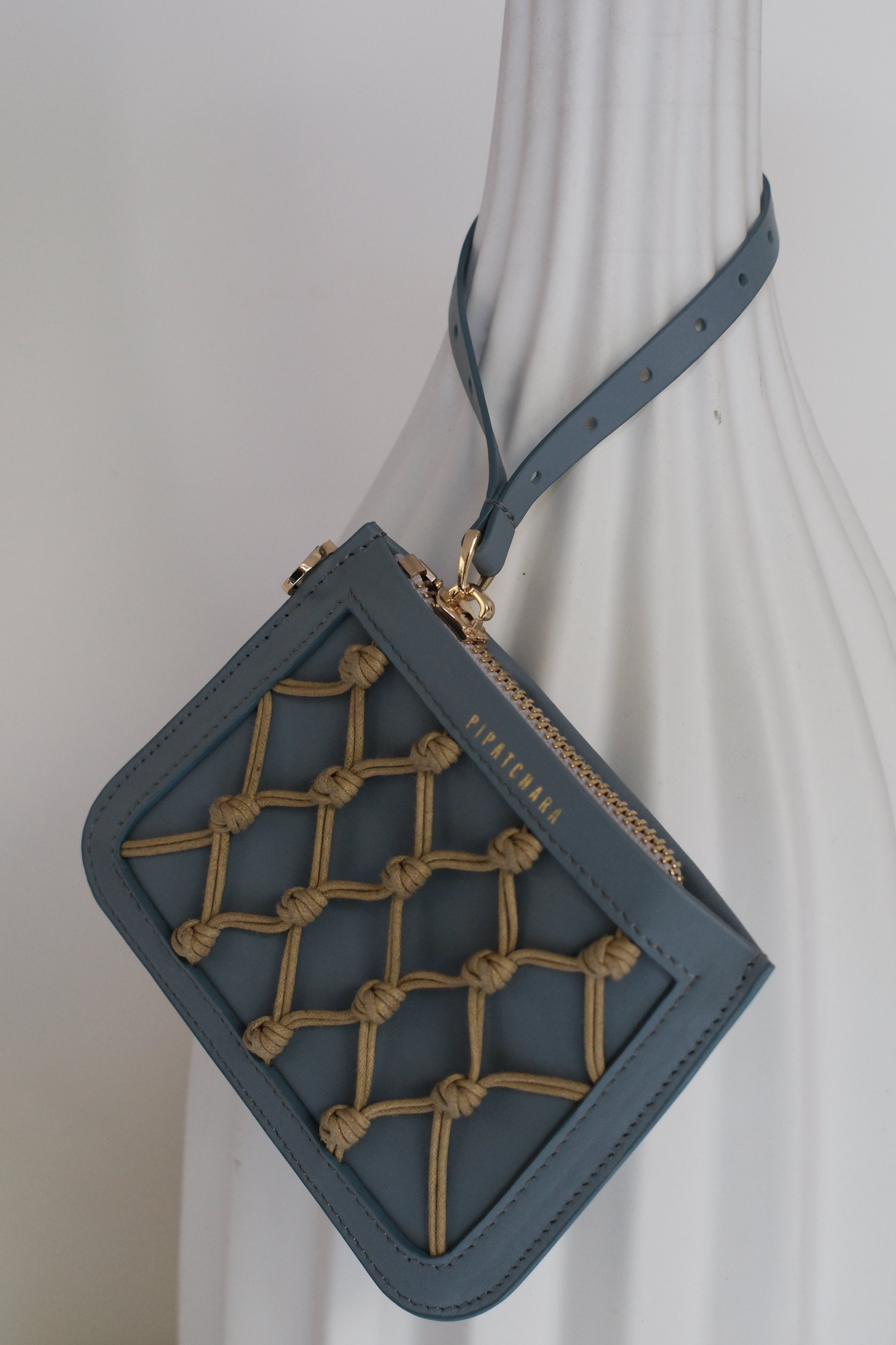 Amu Card Holder(Azuer)
