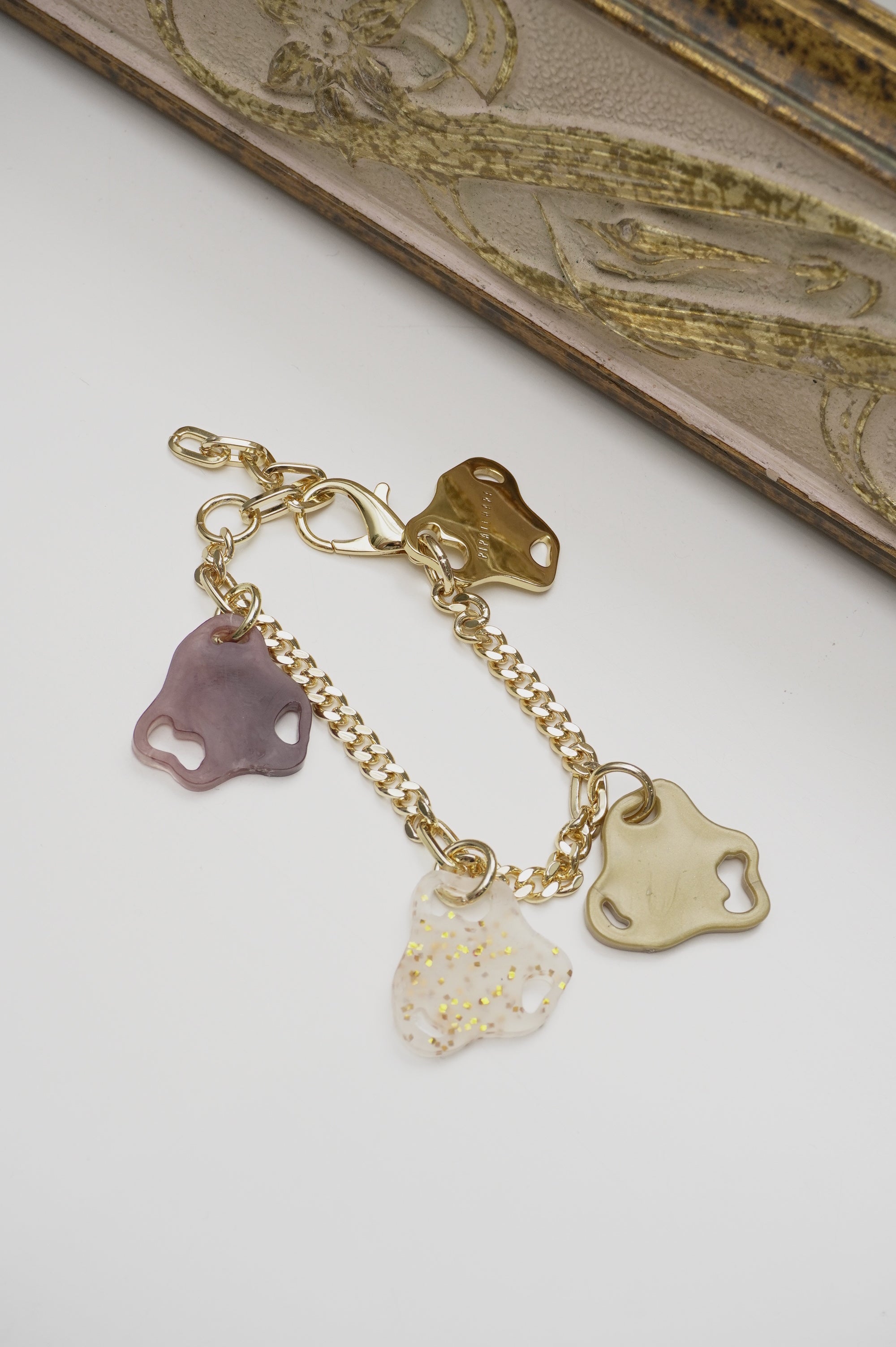 Infinitude Bracelet Gold(Choc Mousse, Free Size)