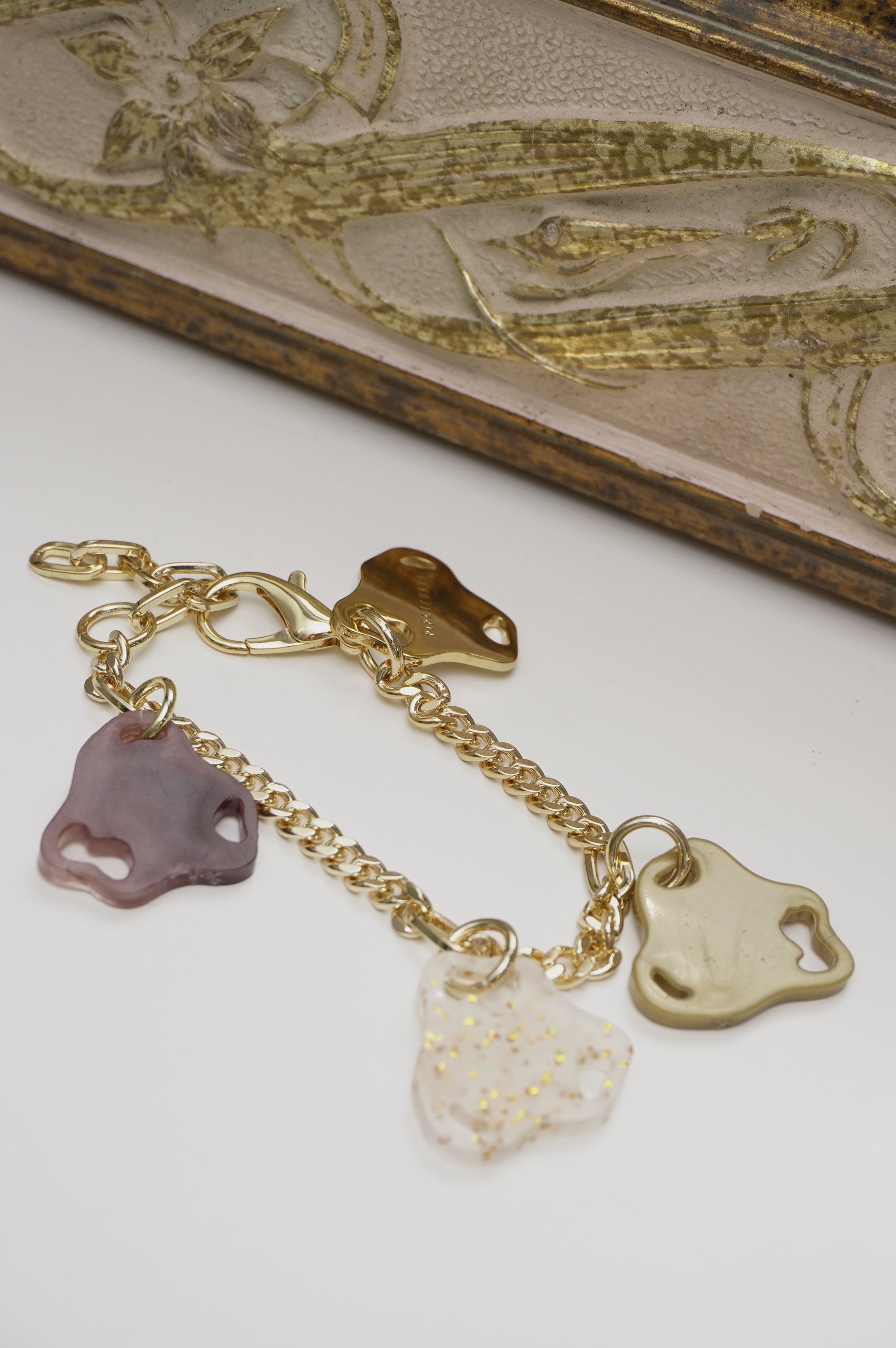 Infinitude Bracelet Gold(Choc Mousse, Free Size)