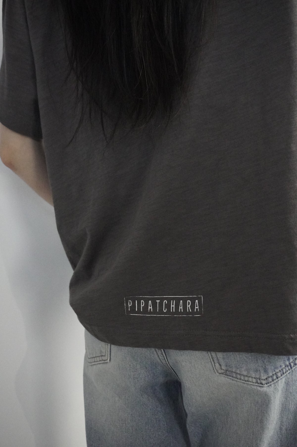 Pipatchara Silver Chain Tee - Grey (Size S-M)