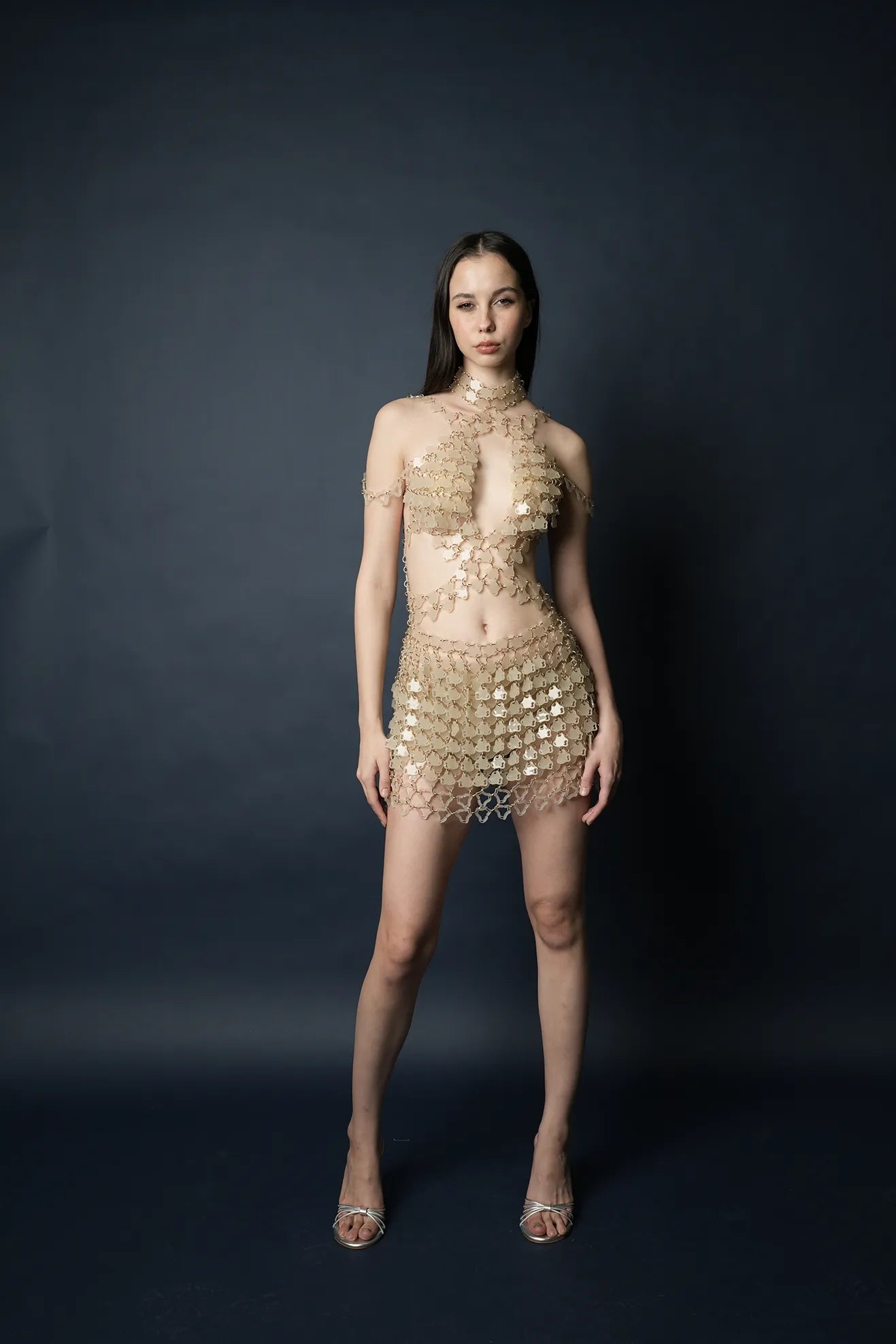 Infinitude Halter Crossed-Waist Mini Dress(Oat)