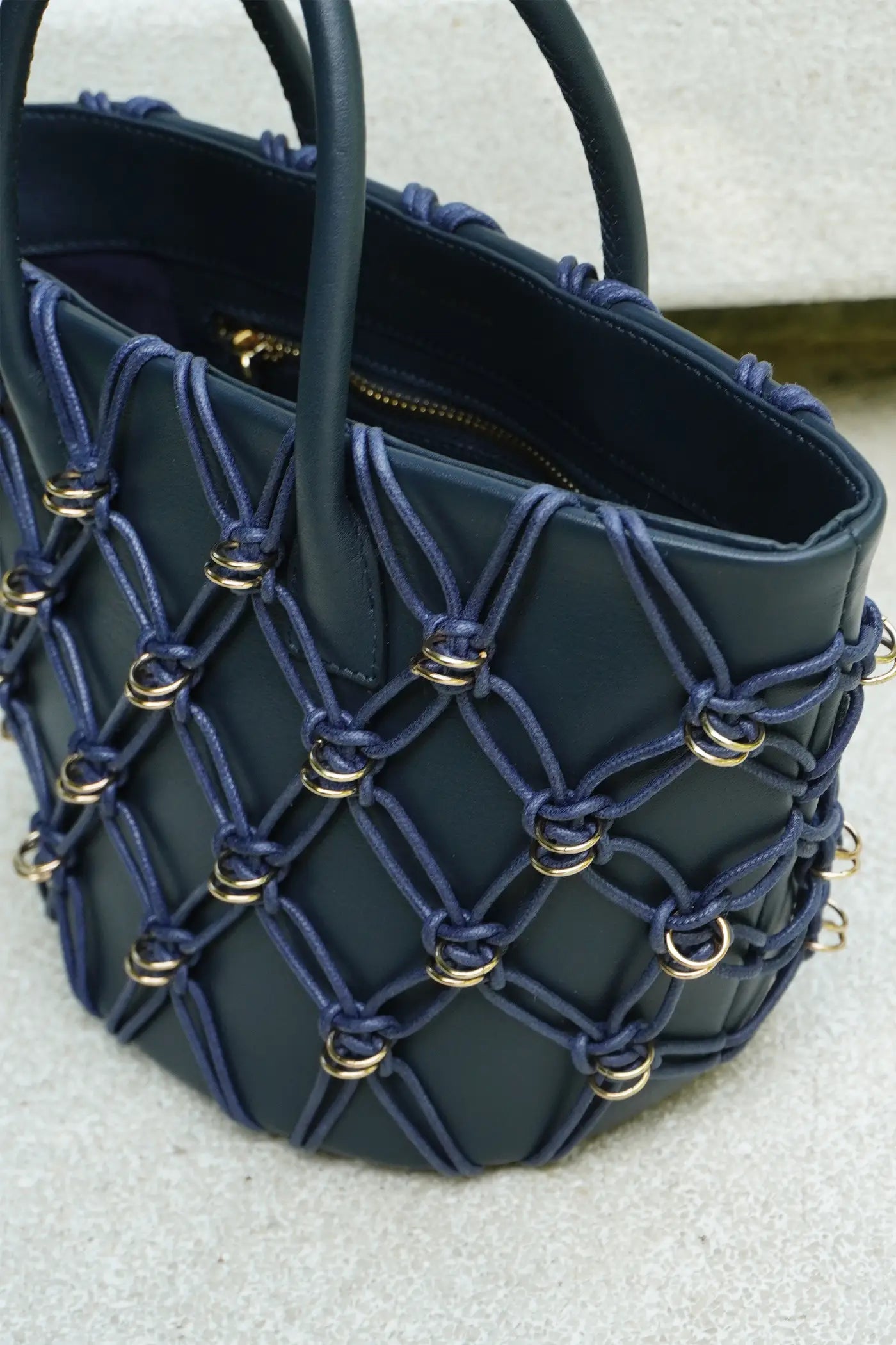Thea Basket Bag(Navy , Mini)