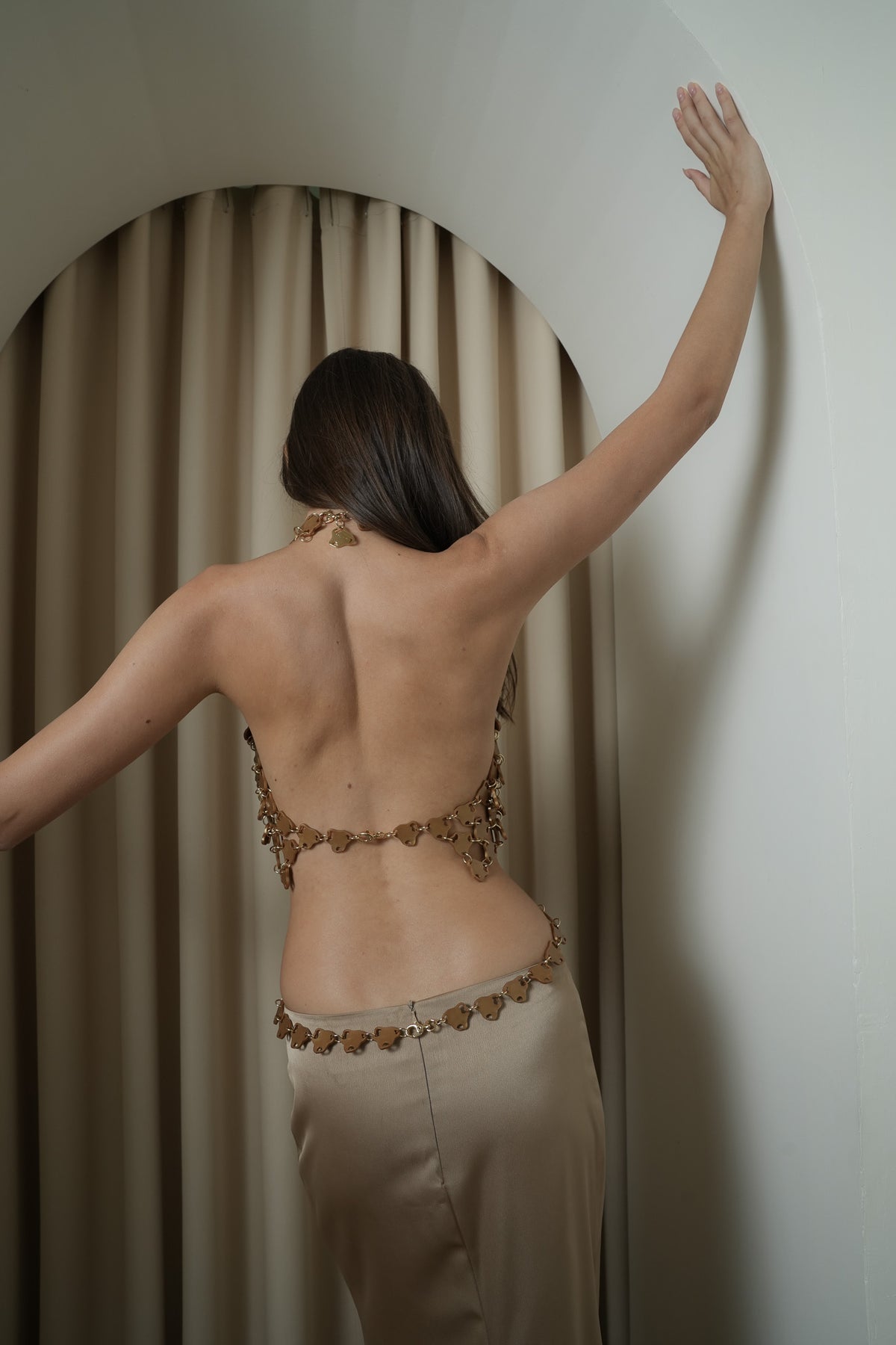 Halter Cropped Crossed Waist Top(Zircon)